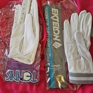 Ektelon Classic Women's White Racquetball Gloves - Small